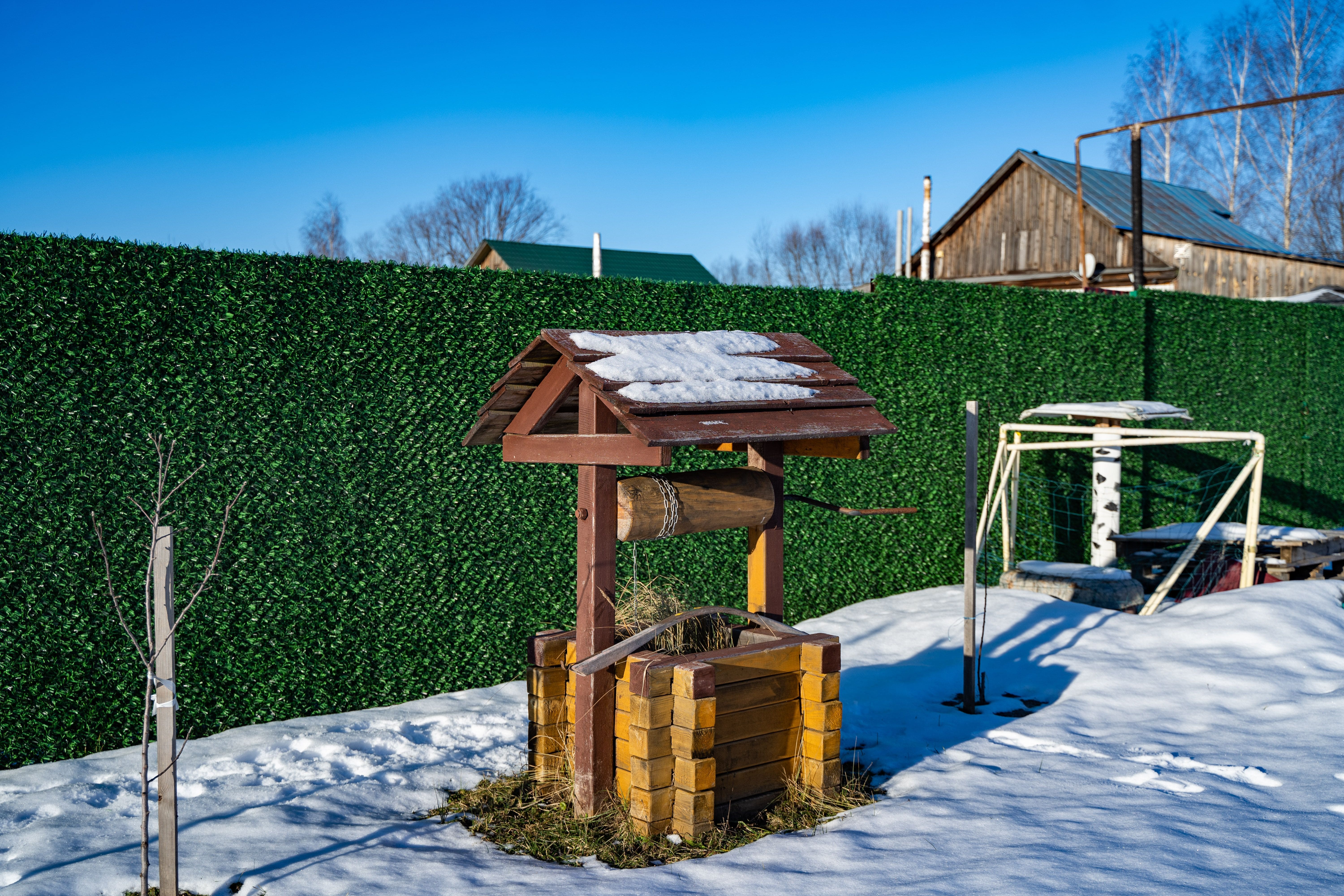 Вечнозеленый забор Grass Fence рулон 2м фото 7 в Благовещенске