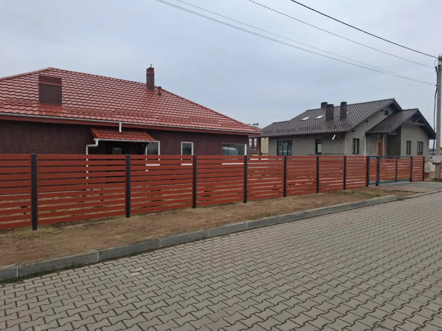Забор-ранчо из металлопланкена 18м RAL8004 Терракотовый фото 1 в Благовещенске